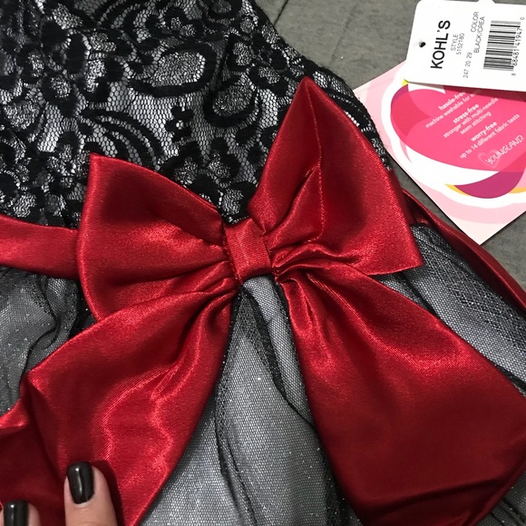 NWT! Girls party dress! Size 6X. Make an OFFER! - Picture 3 of 3